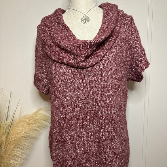 Short sleeve burgundy sweater - Picture 1 of 4